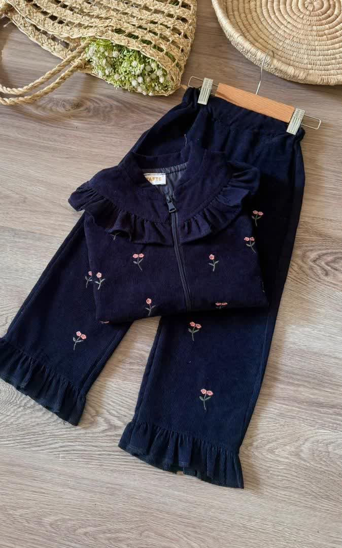 کت شلوار بچگانه